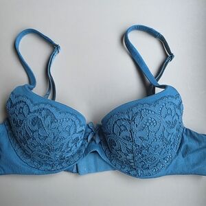 Victoria's Secret Teal Lace Bra